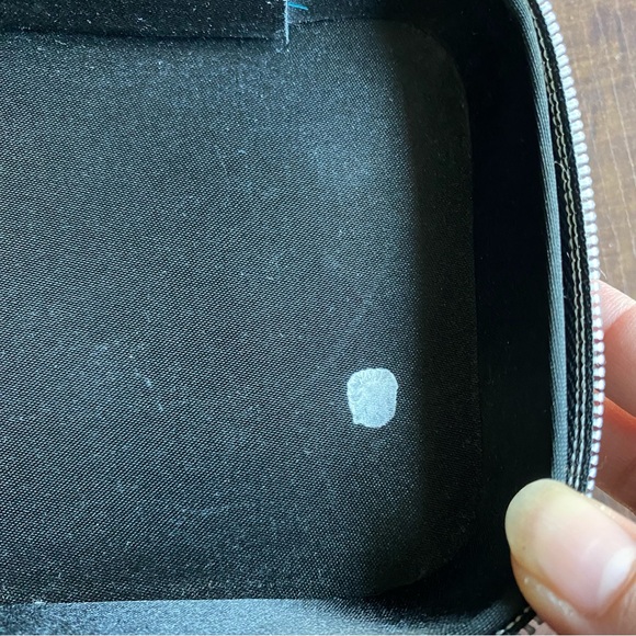 Elizabeth Ardem Makeup Training Case - Picture 6 of 8